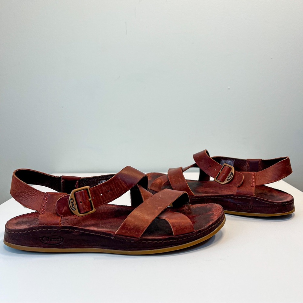 Chaco Wayfarer Leather Strap Sandals Burgundy Wine Size 8